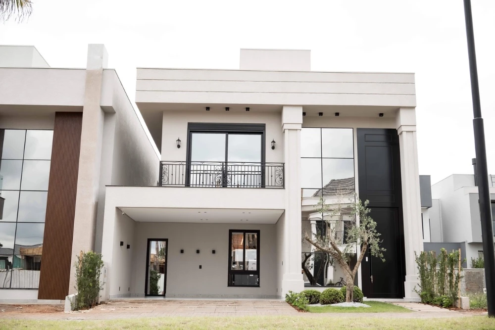 BEL_1981_Easy-Resize.com_1x