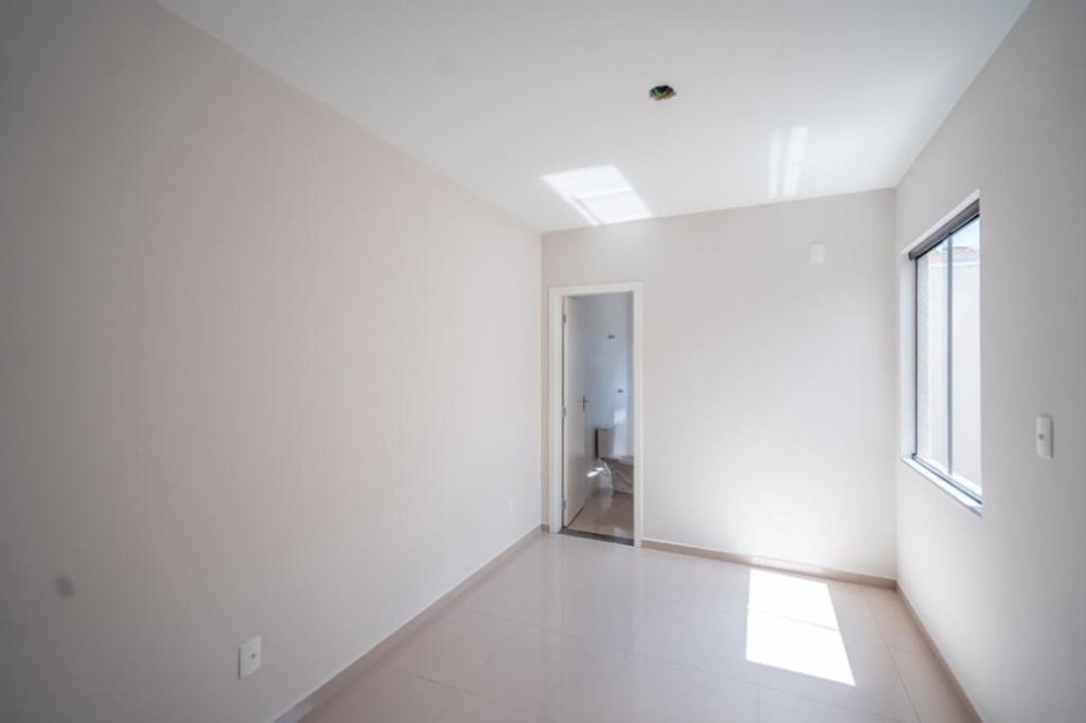 WhatsApp Image 2022-11-18 at 17.48.08 (15) (Copy)